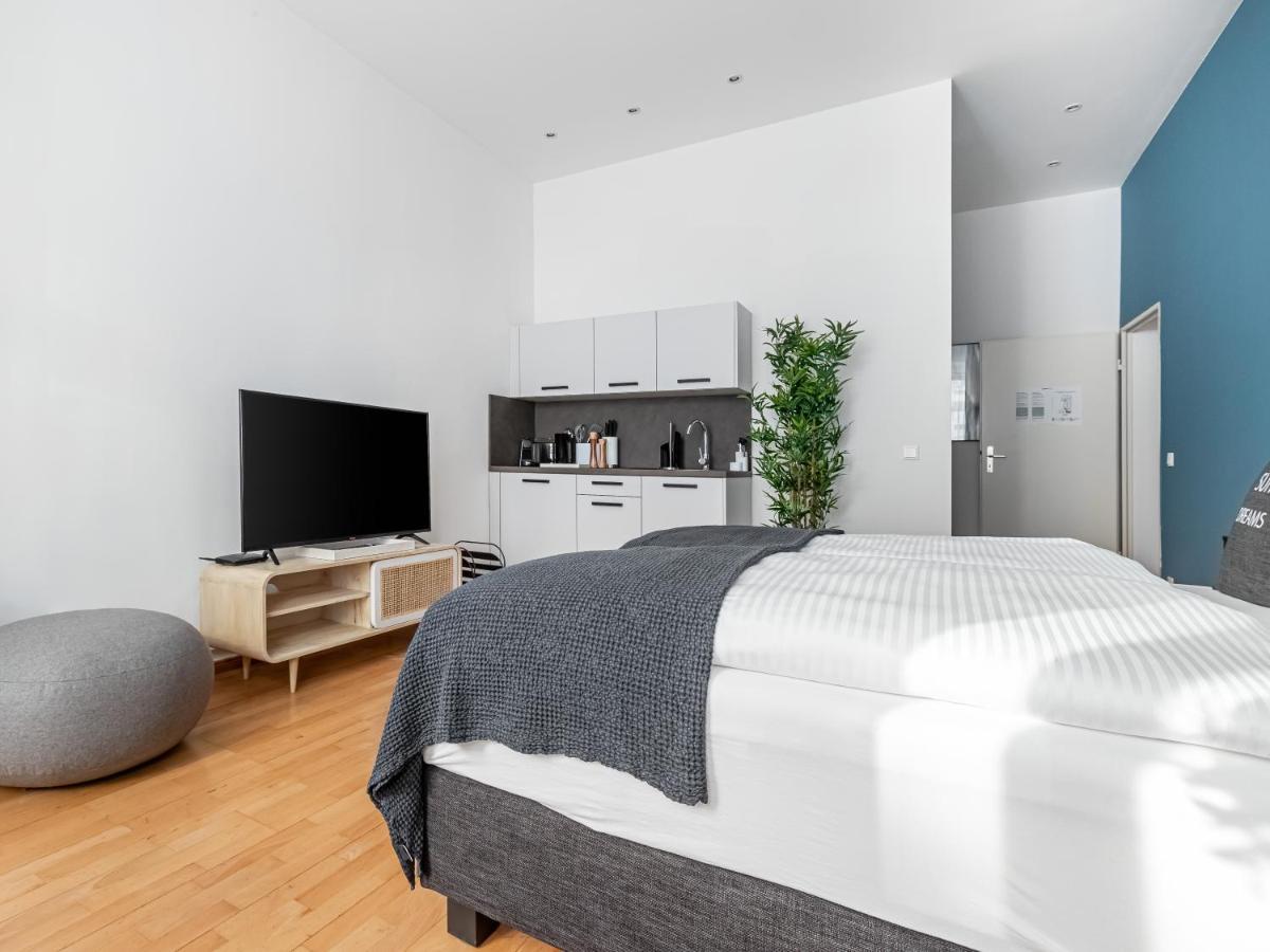 Limehome Berlin Malmoeer Strasse Екстер'єр фото