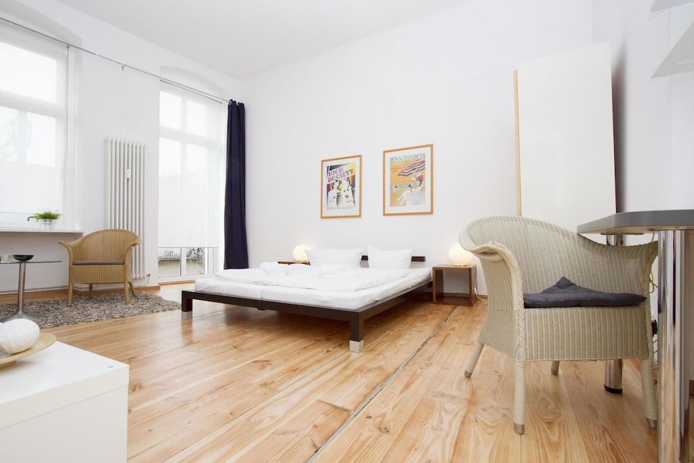 Limehome Berlin Malmoeer Strasse Екстер'єр фото